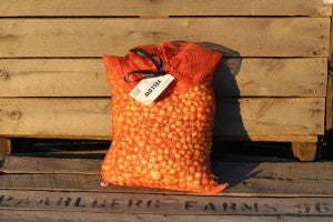 Dutch Valley Growers Bulk Yellow Onion Sets  0.87 in. 32 lbs